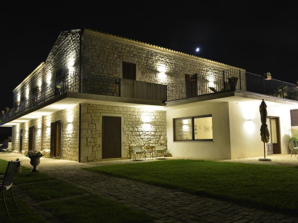 Casa Al Castello Guest House Ragusa Exterior foto
